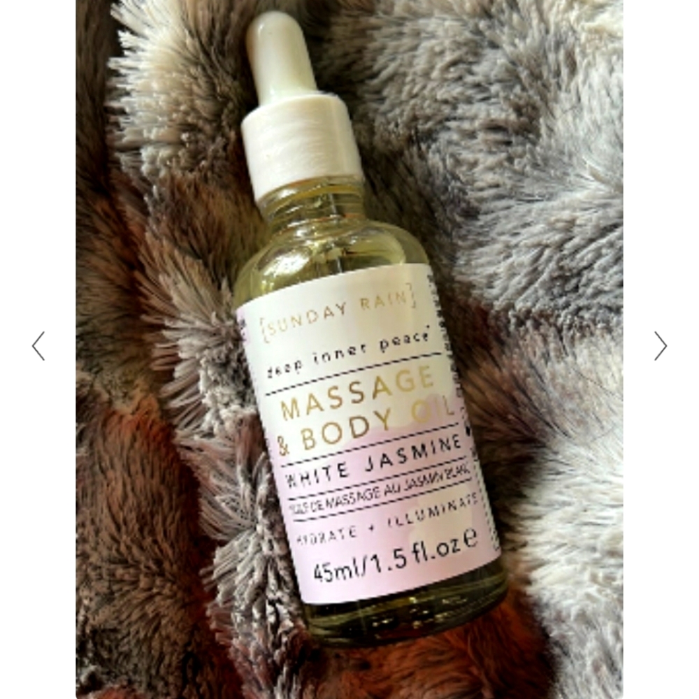 New!! Sunday Rain Massage and Body Oil White Jasmine